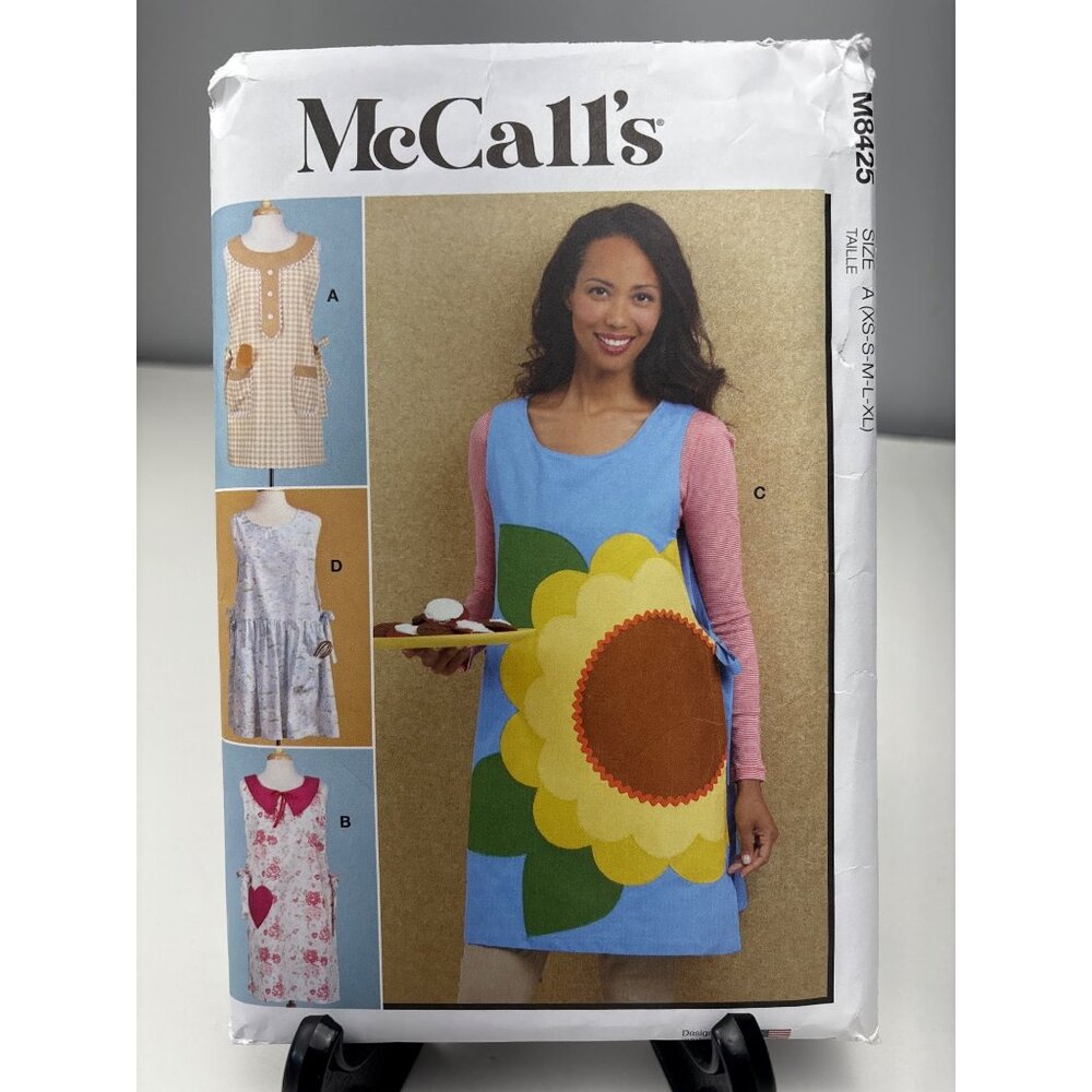 McCalls M8425 Misses Aprons Sewing Pattern XS M L XL New Uncut! 2023